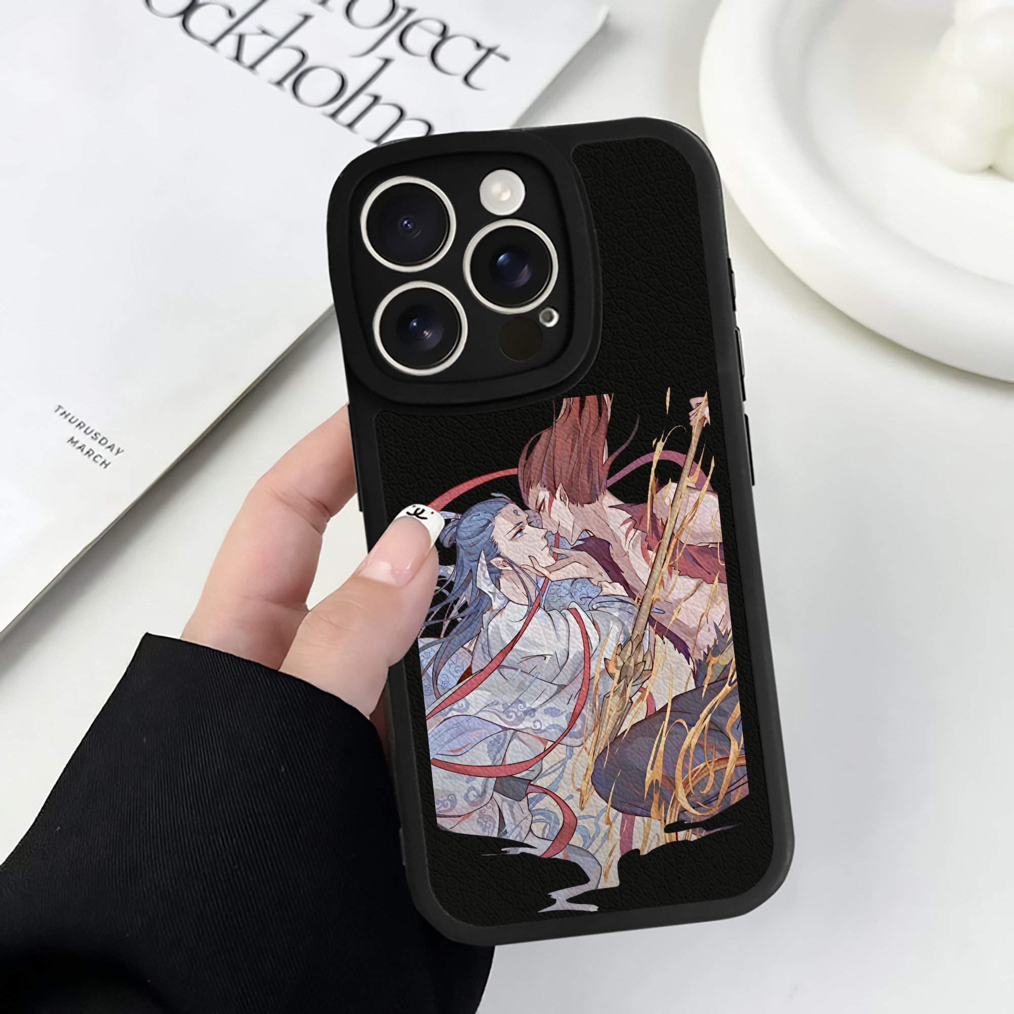 （画像用） Ne Zha 2 ナタ 魔童の大暴れ 【iPhone 16シリーズ対応】シリコンスマホケース（レザー調） 材質：シリコン